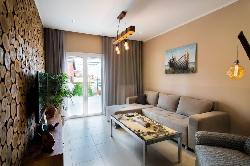 Sea & Mountain House Notos